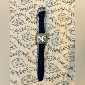 DROPS MILANO Women’s Watch with Blue Band - MINT Condition (*Needs a battery)